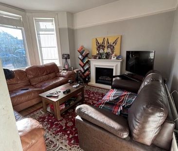 8 Cheltenham Park, Belfast BT6 0HR - Photo 1