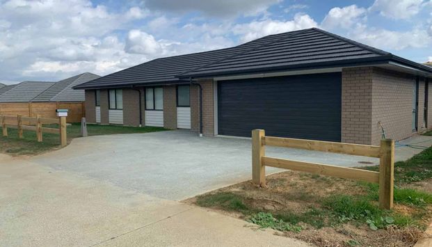 Perfect spacious family home - Photo 1