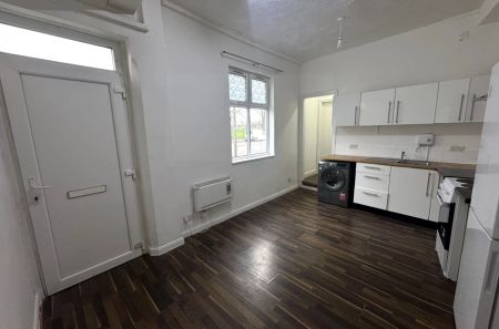 Saffron Lane, Aylestone, Leicester, LE2 - Photo 2