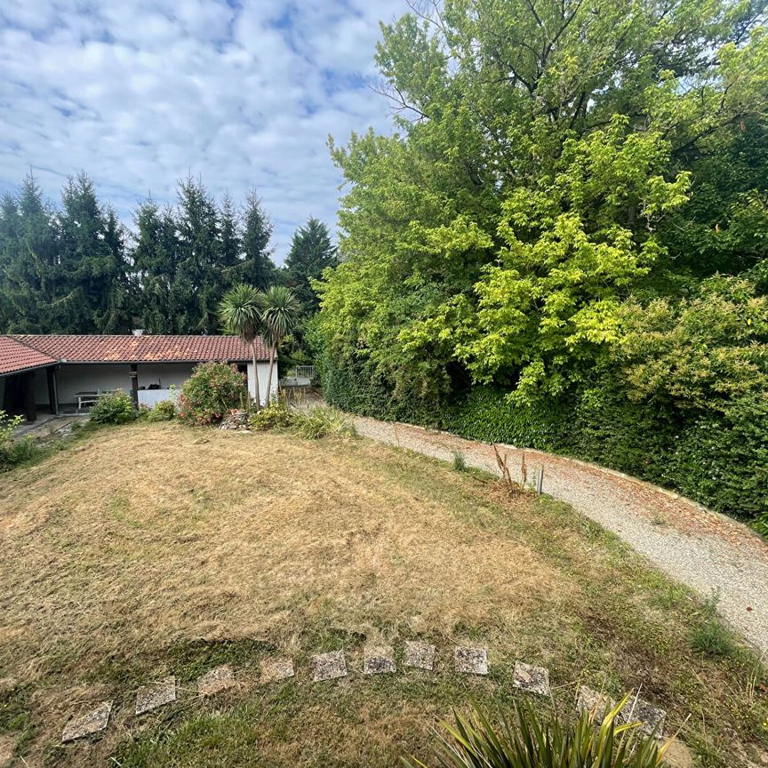 A louer - Maison t4 avec jardin et garage - Pechbonnieu, - Photo 1
