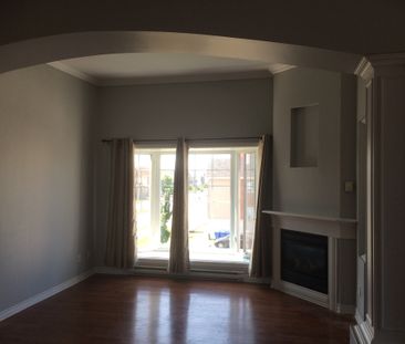 4 1/2 à Louer - Photo 1