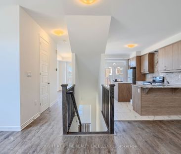 For Lease - 43 Keppel Circle, Brampton, Ontario - Photo 6