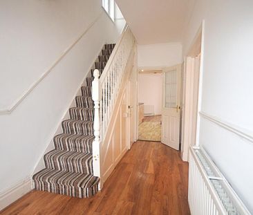 3 bedroom semi-detached house to rent - Photo 3