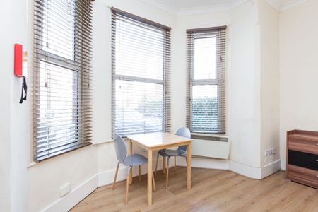 Studio Flat, Woodside Park Road, N12 - Photo 5