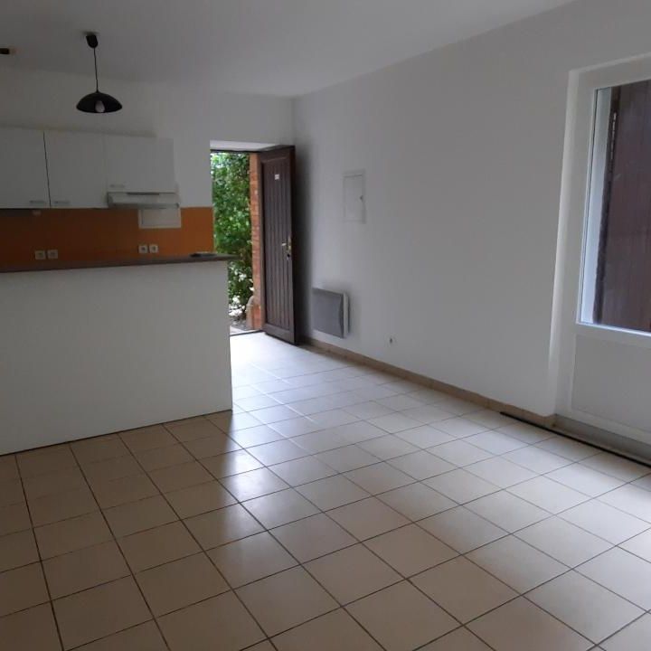 Location Appartement 2 pièces 37m² PAMIERS 09100 - Photo 1
