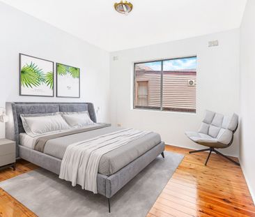 SPACIOUS TWO BEDDER! - Photo 2