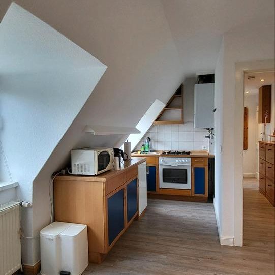 40 m2, 1 Zimmer, große Küche, Bad, Flur, Abstellraum - Photo 1