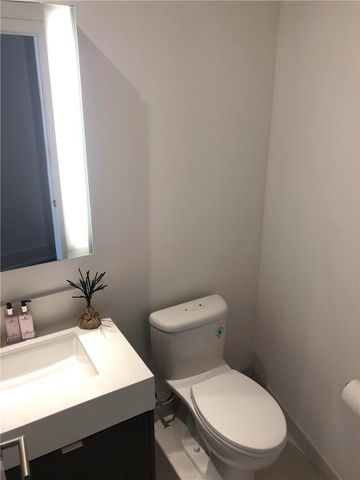 For Lease - 10 York Street Unit# 6101, Toronto, Ontario - Photo 4