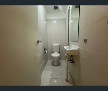 13/2-4 Ferndale Close, Constitution Hill, NSW 2145 - Photo 1