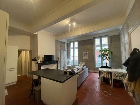 Location - Appartement - 2 pièces - 53.00 m² - montauban - Photo 3