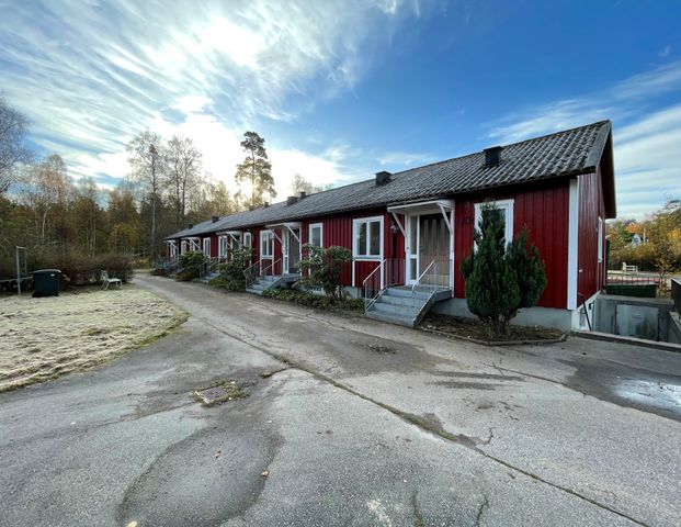 Bredingevägen 12A - Foto 1