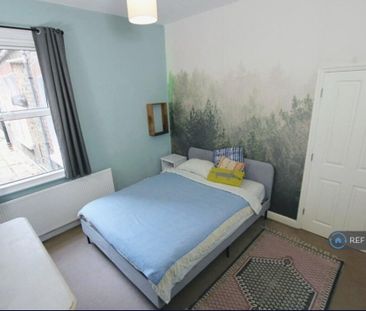1 Bed Flat, Kingswood Road, SW2 - Photo 3