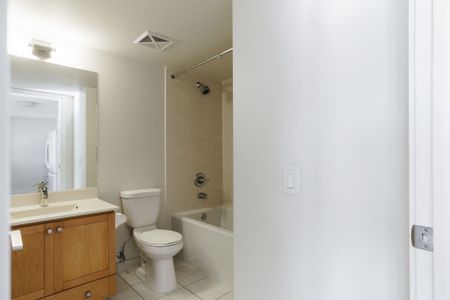 For Lease - 125 Village Green Square Unit# 2306, Toronto, Ontario - Photo 4