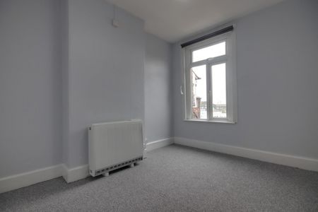 Bristol Road, Gloucester, GL1 - Photo 5