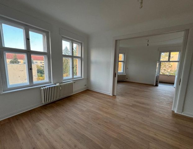 Frisch sanierte 4-Zimmer Wohnung mit Balkon in Lankwitz - Foto 1