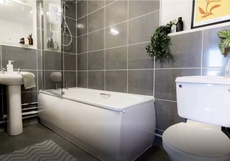 Silver 2 Bed - Photo 4