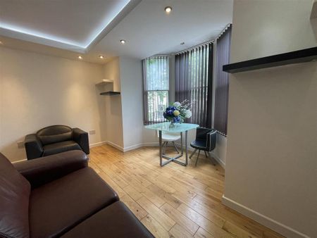 1 bedroom apartment to rent - Photo 2