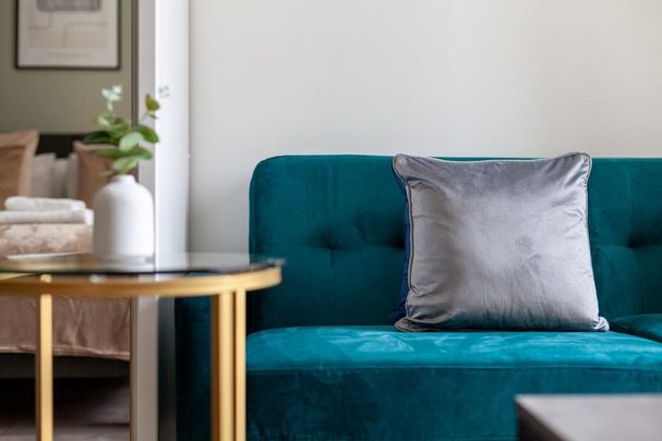 Studio to rent - Photo 1