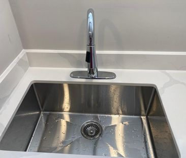 For Lease - 8 Regency Street Unit# Lower, Hamilton, Ontario - Photo 1