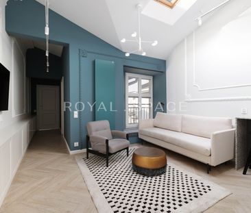 Klimatyczne mieszkanie w odrestaurowanej kamienicy - Zdjęcie 2