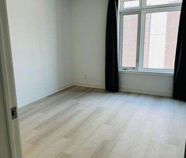For Lease - 64A Tisdale Avenue, Toronto, Ontario - Photo 4