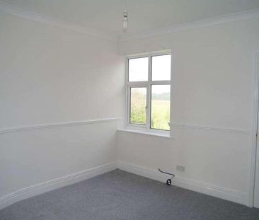 South View, Dinnington, Newcastle Upon Tyne, NE13 - Photo 5