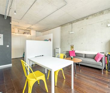 Durnsford Road, London, SW19 8FU - Photo 1