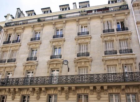 location Appartement T2 DE 24.3m² À PARIS - Photo 2