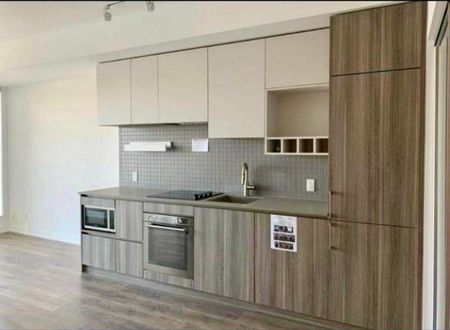 For Lease - 5 Buttermill Avenue Unit# 1107, Vaughan, Ontario - Photo 4