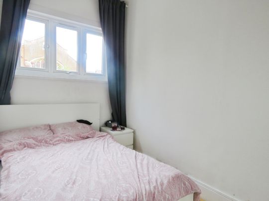 Riggindale Road, London, SW16 1QJ - Photo 1