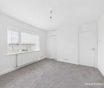 2 bedroom maisonette to rent - Photo 3