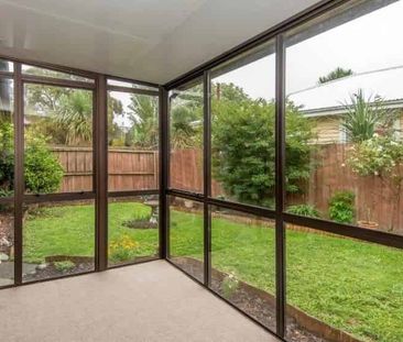 Tidy Townhouse for Rent - Photo 5