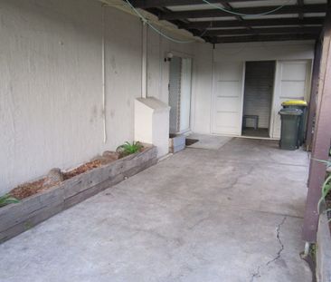 Oliver's Hill - Spacious Backyard - Photo 3