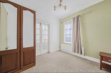 4 bedroom bungalow to rent - Photo 4