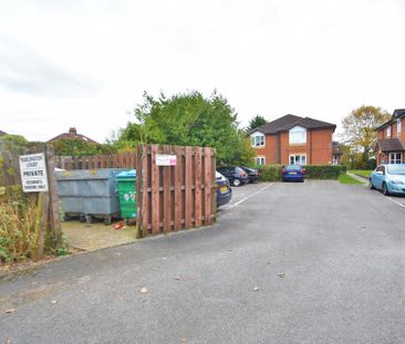 Studio to rent - Photo 6