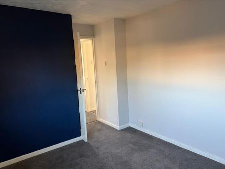 2 bedroom House To Let - Photo 2