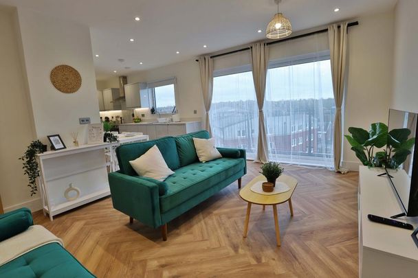 2 bedroom apartment to rent - Photo 1