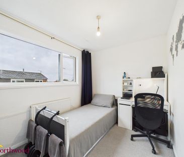 3 bedroom terraced house to rent - Photo 4