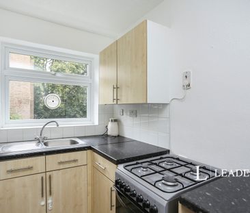 1 bedroom apartment to rent Sinclair Court, 14 Copers Cope Road, Be... - Photo 3