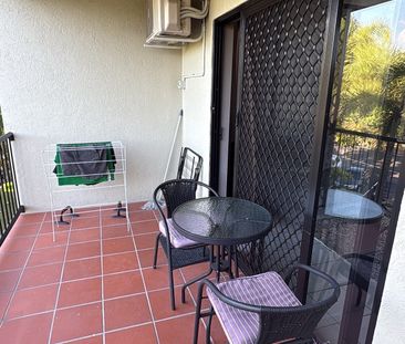 Cairns North - Photo 1