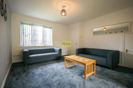 3 bedroom terraced house to rent - Photo 3