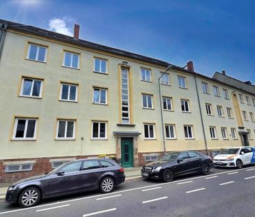 Gemütliche 2-Zimmer-Wohnung mit Loggia und Einbauküche in Chemnitz-... - Photo 5