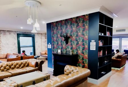 2 Bedroom - Master Room - Photo 3