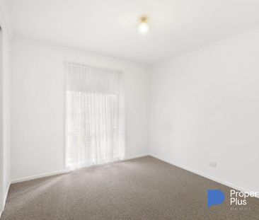 9 Symes Street, Kangaroo Flat, Vic 3555 - Photo 1