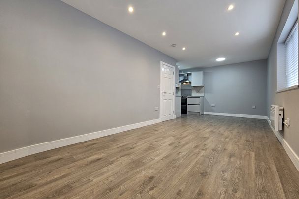 Headingley Road - Photo 1