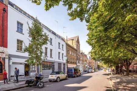 3 bedroom flat to rent - Photo 5