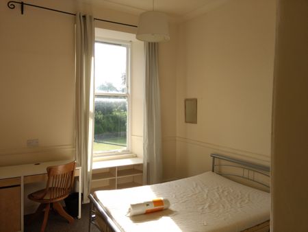 4 Bed Flat, Willowbank Crescent, G3 - Photo 2