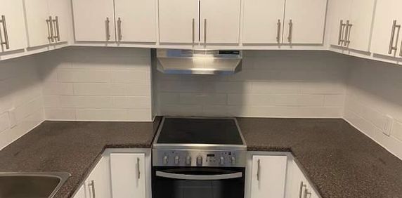 Appartement à louer – Portdemer 99-101 Place Charles-Lemoyne - Photo 2