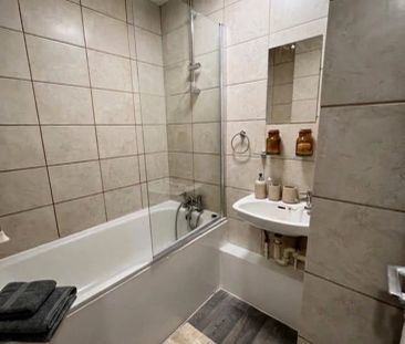Room in a Shared Flat, Waynflete Square, W10 - Photo 3