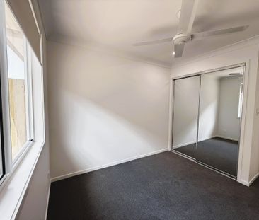 1/15 Kashmir Circuit, Greenbank QLD 4124 - House For Rent | Domain - Photo 4